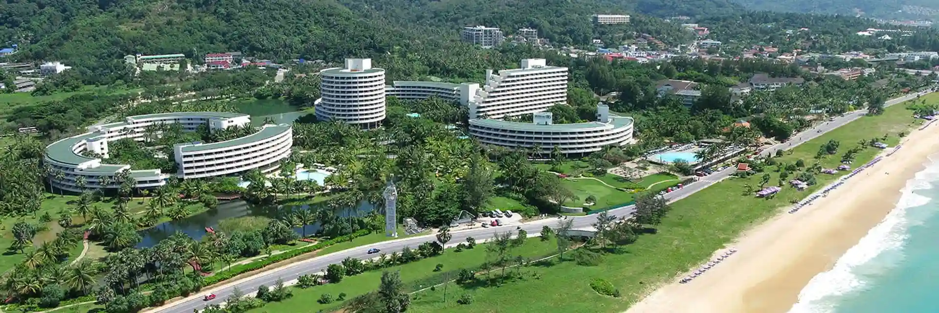 12 Nights Holiday Deal to Explore Phuket, Bangkok & Hongkong