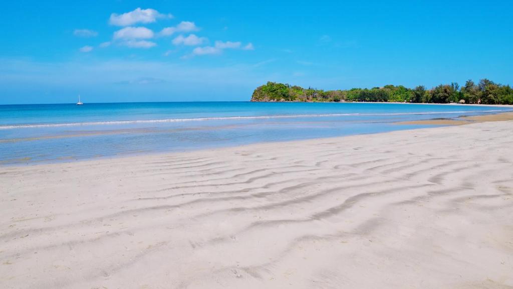 07 Nights Island Hopping Adventure to experience the taste of Paradise & the jewels of Southern Andaman