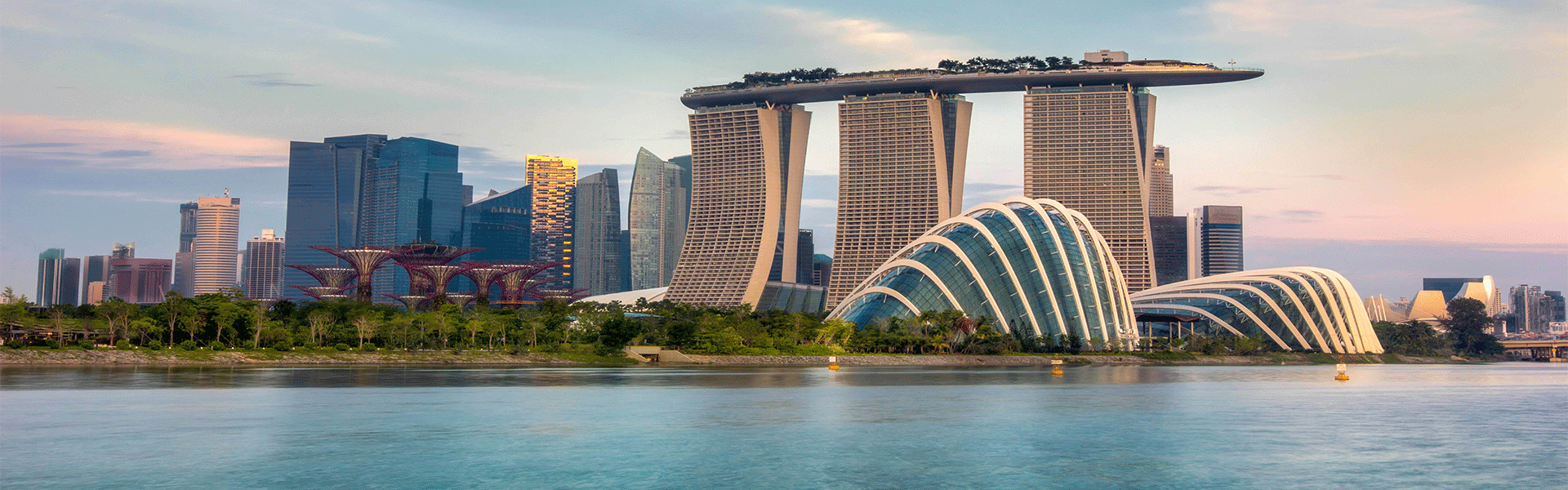 Triple Treat: 10 Nights Holiday at Hong Kong, Singapore & Bali  with Breakfast –  from £2,099 pp